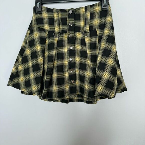 Hot topic plaid mini skirt size XS - Picture 1 of 4